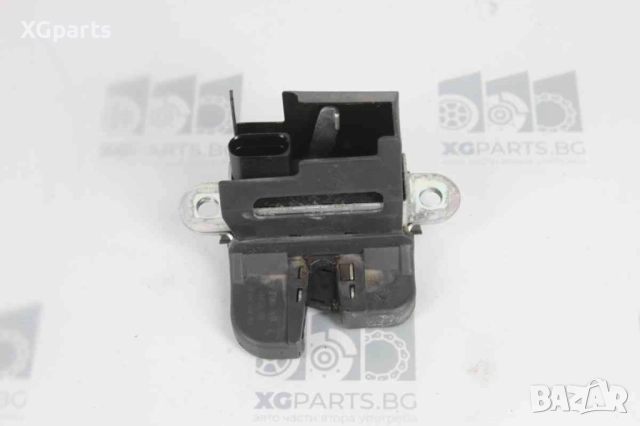 Брава багажник за Volkswagen Golf 5 (2003-2009) hatchback, 3C9827645A