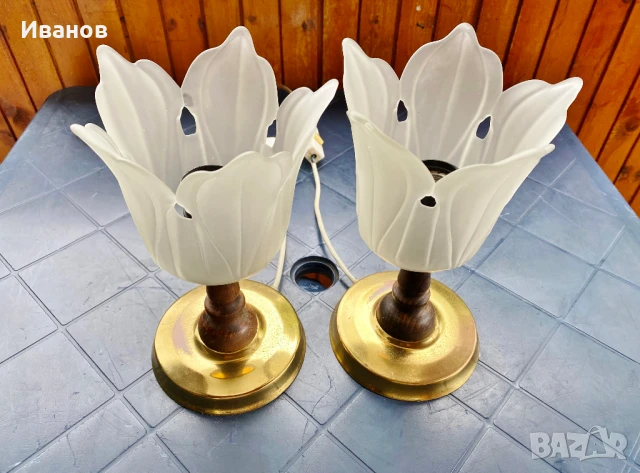 ЦЕНА - 25€. Комплект от 2 лампи Матирани абажури с Лалета, снимка 6 - Настолни лампи - 51426637