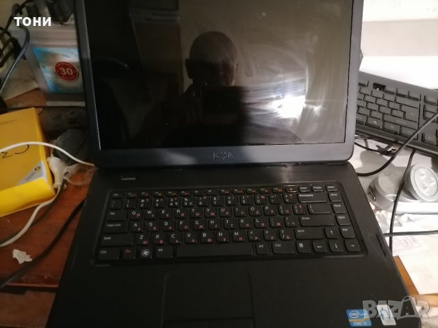 лаптоп DELL N5550, снимка 3 - Лаптопи за дома - 44611748