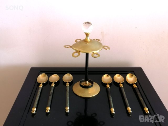 Невероятно Красив Позлатен Комплект-Лъжици На Стойка, снимка 6 - Антикварни и старинни предмети - 41336404