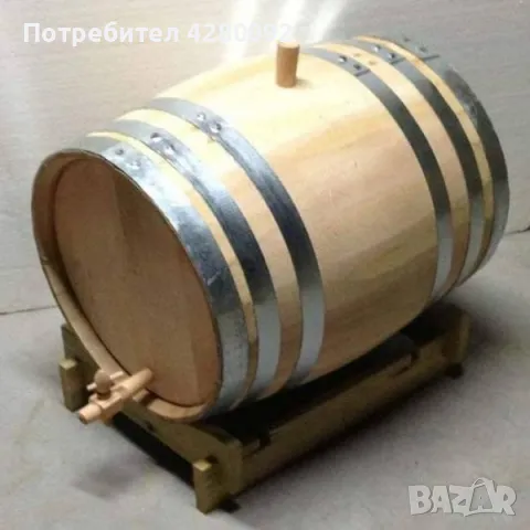 Бурета от дъб и акация, каци, саксии за цветя и палми.