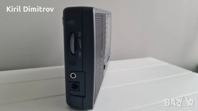 9 band всевълново радио Philips 3205, снимка 5 - Радиокасетофони, транзистори - 53439673