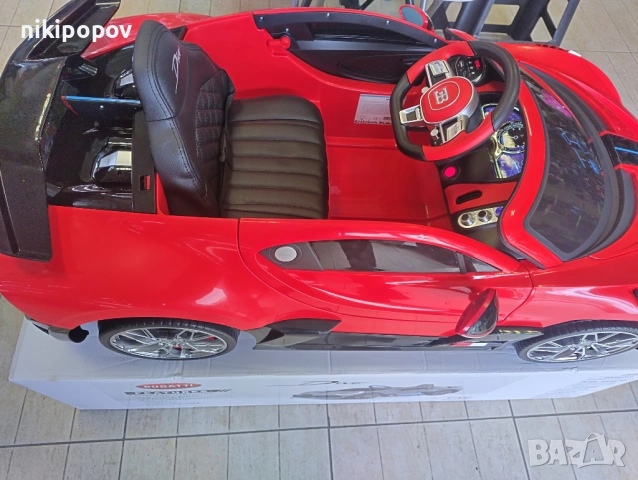 BUGATTI Акумулаторна кола Bugatti Divo, снимка 4 - Коли, камиони, мотори, писти - 53849097