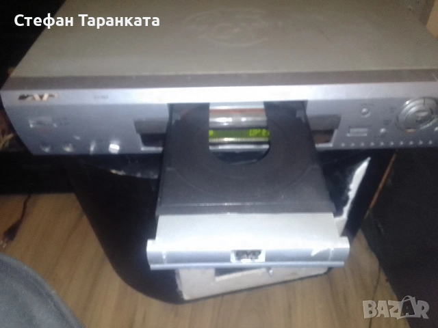 Германскио DVD player Cat, снимка 7 - Плейъри, домашно кино, прожектори - 53157219