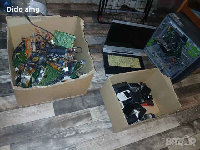 Електронна скрап, снимка 3 - Alcatel - 53850744