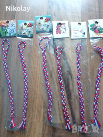 продавам мартеници , снимка 3 - Декорация за дома - 44600909