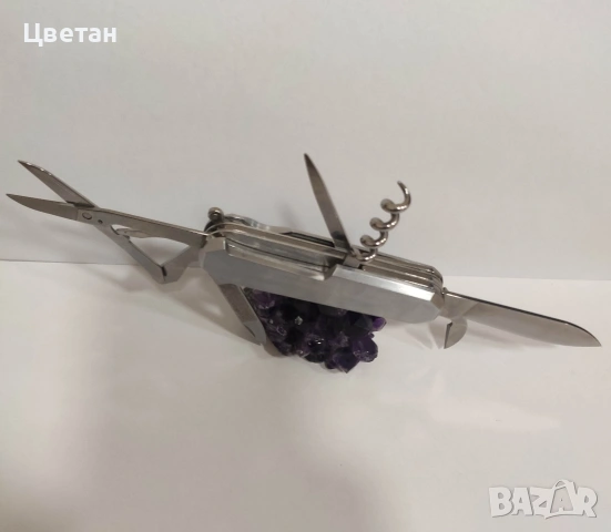 Wenger Metal 50 Швейцарско ножче Victorinox, снимка 2 - Антикварни и старинни предмети - 53092868