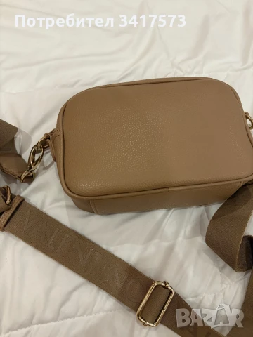 ОРИГИНАЛНА дамска чанта VALENTINO, снимка 2 - Чанти - 50813531