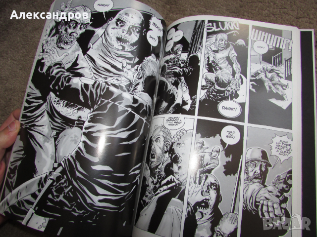 The Walking Dead: Book 1, снимка 2 - Списания и комикси - 44796248