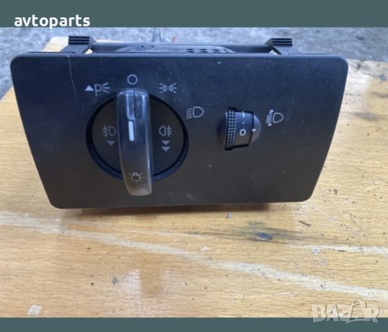 Ford mondeo 2001година ключ светлини