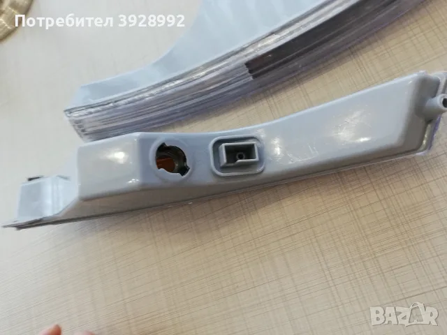 Предни мигачи за Пасат б6, снимка 5 - Части - 55754595