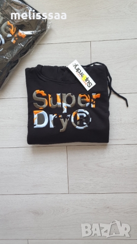 Суичър Superdry, снимка 1 - Суичъри - 36052105