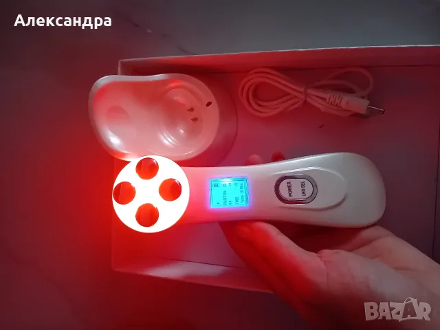 Мултифункционален Козметичен Уред за Лице 5 в 1 (RF, EMS, LED фототерапия), снимка 7 - Масажори - 55802438
