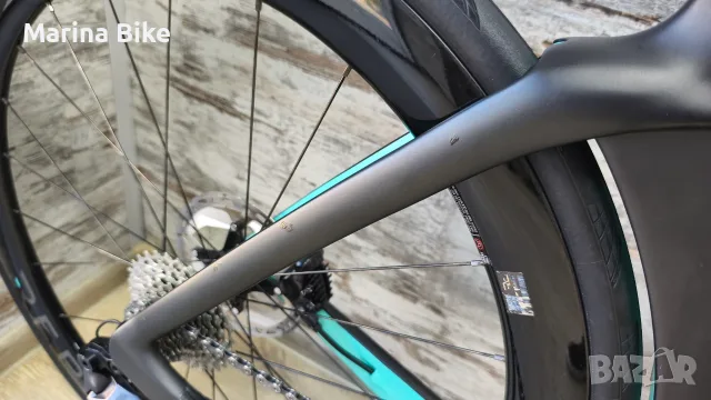 Карбонов шосеен велосипед Bianchi Oltre Pro Ultegra Di2 Reparto Corse 50R | 57, снимка 15 - Велосипеди - 56074360