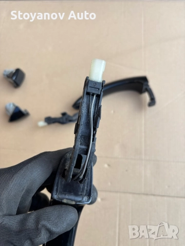 Външна дръжка, основа напредна и задна 2011-2015 AUDI A6 A7 A8 A8L S6 S7 S8 4H0 837 206 / 4H0837206, снимка 3 - Части - 49643215