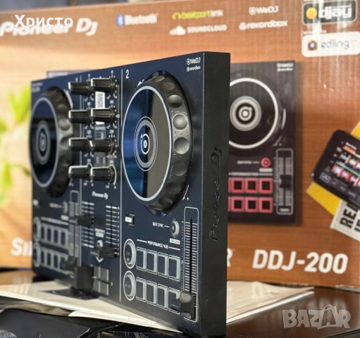 Контролер PIONEER DJ, DDJ-200, Черен, снимка 3 - Ресийвъри, усилватели, смесителни пултове - 52668436