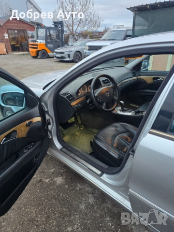 **САМО НА ЧАСТИ***  Mercedes E320, W211, 204кс, Авангард, снимка 6 - Автомобили и джипове - 52693982