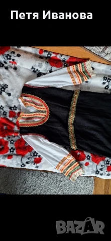 Черен тракийски сукман със риза и колан за пафти.