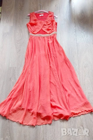 Абитуриентска рокля