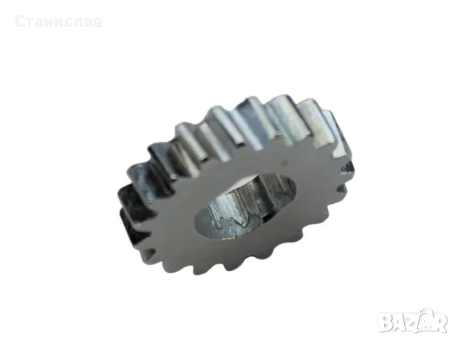 Audi A6 C5 Зъбно колело за мотор на люк , снимка 2 - Части - 50396877