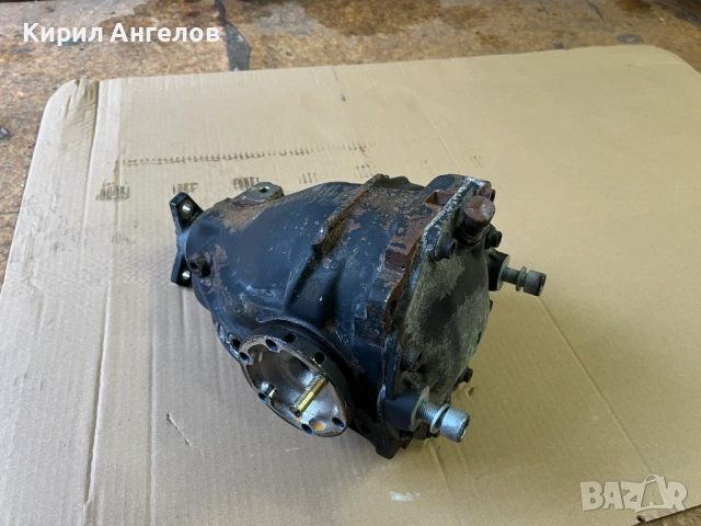 Заден диференциал за Mercedes E-class W210 2.0 136 к.с. (3.27)