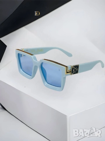 очила с черен обикновен калъф и ув защита prada burberry , снимка 3 - Слънчеви и диоптрични очила - 51459080