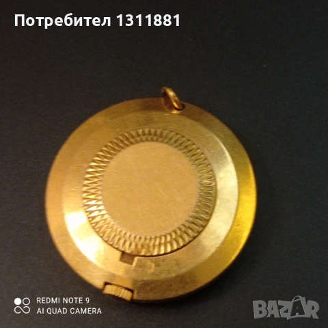 Съветски дамски часовник Чайка., снимка 2 - Други ценни предмети - 53470815