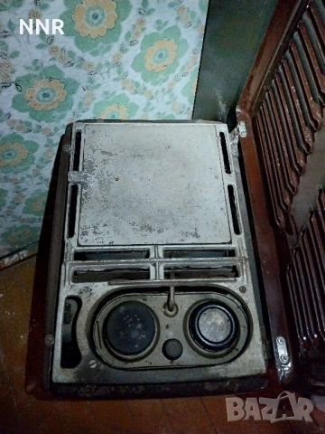 Нафтова печка 