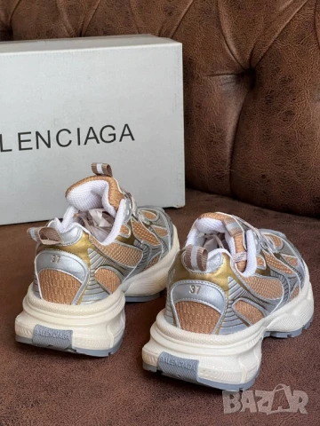 дамски маратонки balenciaga , снимка 4 - Маратонки - 51291830