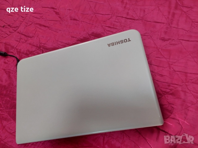 4 ядрен лаптоп TOHIBA L50-A, снимка 2 - Лаптопи за дома - 52836966