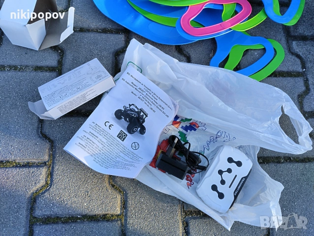 X двуместен акумулаторен джип BEAST 4x4 червен, снимка 14 - Детски велосипеди, триколки и коли - 53569507