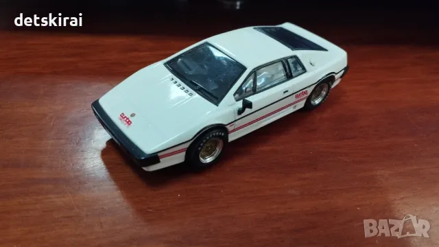 2коли от поредицата Джеймс Бонд 1:43, снимка 4 - Колекции - 47309930