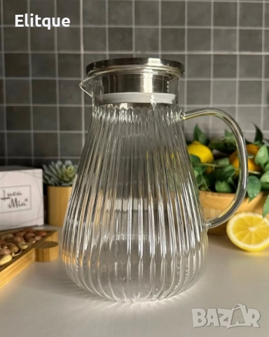 Луксозна стъклена кана с метален капак