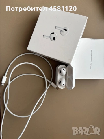 AirPods (3rd generation) с Lighting зареждане