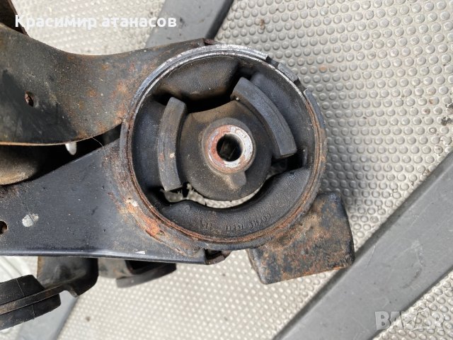 Тампон скоростна кутия Горен за Нисан Х-трейл Т30.2002-2007г, снимка 8 - Части - 40567291