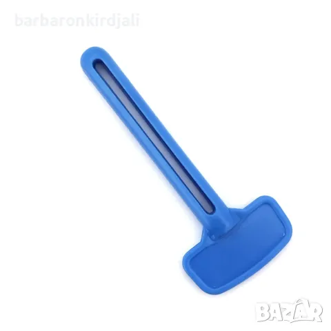 Ключ за изпразване на туби с боя