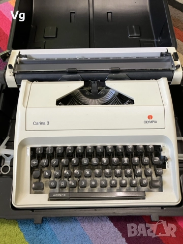 Пишеща машина Olympia Carina3