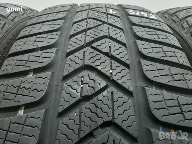 4бр зимни гуми 225/40/18 PIRELLI L05142 