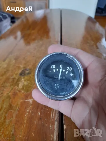 Стар автомобилен уред за зареждане Jaeger, снимка 2 - Други ценни предмети - 50423048