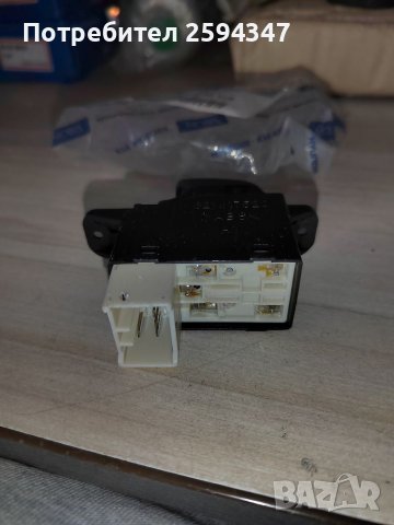 HYUNDAI SANTA FE БУТОНИ ЕЛ СТЪКЛА HMC, снимка 2 - Части - 40492161