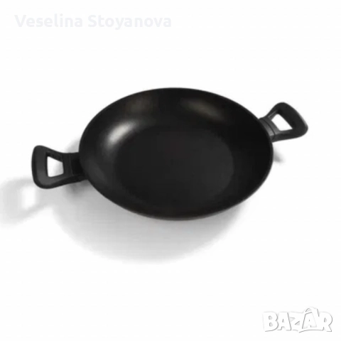 Тиган WMF ProfiSelect 28 см – незалепващ, издръжлив и създаден за перфектно готвене, снимка 4 - Съдове за готвене - 52651410