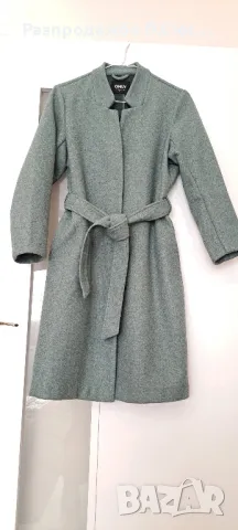 палто Only S размер , снимка 3 - Палта, манта - 38062374