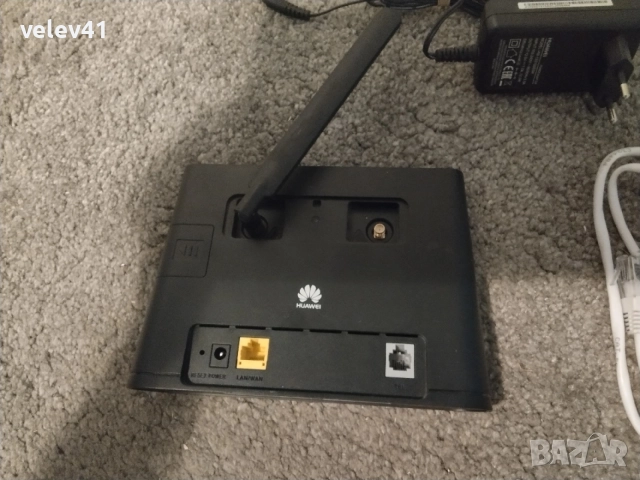 оригинален 4G сим картен рутер за мобилен интернет на виваком , снимка 2 - Рутери - 56215090