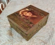 Ръчно декорирана дървена кутия в стил винтидж , снимка 5