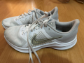 Дамски маратонки Nike 41/42 бели, снимка 1 - Маратонки - 44570244