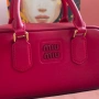Miu Miu Дамска Чанта Оригинална Кожена Изработка Верифицирана с Чип, снимка 2