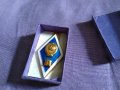 Ромб нагръден знак от соца нов на завършил хуманитарен ВУЗ в СССР нов с кутия, снимка 2