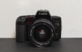 Canon EOS 10 SLR филмов фотоапарат и обектив Sigma 28-70 mm f:2.8, снимка 1 - Фотоапарати - 44659946