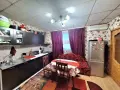 Продава етаж от къща в кв.Пинета, снимка 2