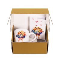Подаръчен комплект "Пеперуди" с чаша и тефтерче, снимка 1 - Декорация за дома - 42251422